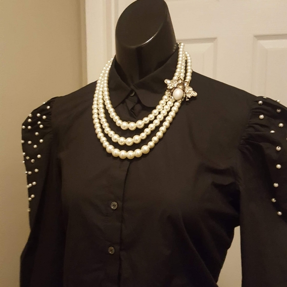 TheShirt w/Pearls - Picture 2 of 6